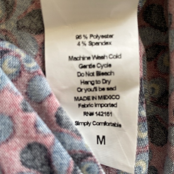 LuLaRoe “IRMA” HIGH-LOW TUNIC OVERSIZED TOP SIZE MEDIUM 🌟NWT🌟 - Picture 9 of 11